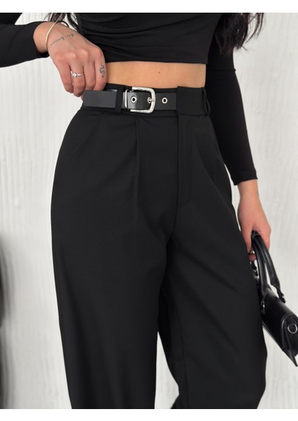 Kadın Beli Tokalı/kemer Detaylı Bol Paça Kumaş Pantolon