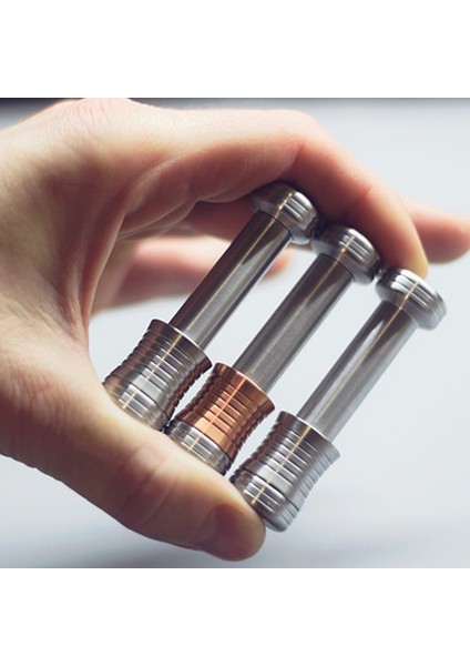 Altın Tarzı Parmak Moondrop Anti- Metal Flipo Flip Fidget Sihirli Masa Oyuncakları Çok Renkli Komik Hediye Duyusal Oyuncaklar Için (Yurt Dışından) fiyatları