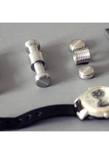 Altın Tarzı Parmak Moondrop Anti- Metal Flipo Flip Fidget Sihirli Masa Oyuncakları Çok Renkli Komik Hediye Duyusal Oyuncaklar Için (Yurt Dışından) indirimleri