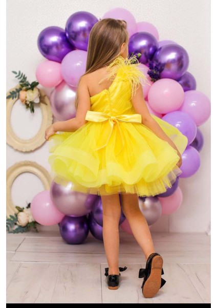 Kız Çocuk Omuzdan Göğse Tüylü Tek Omuz Eteği Kabarık Tüllü Sarı Abiye fırsatları