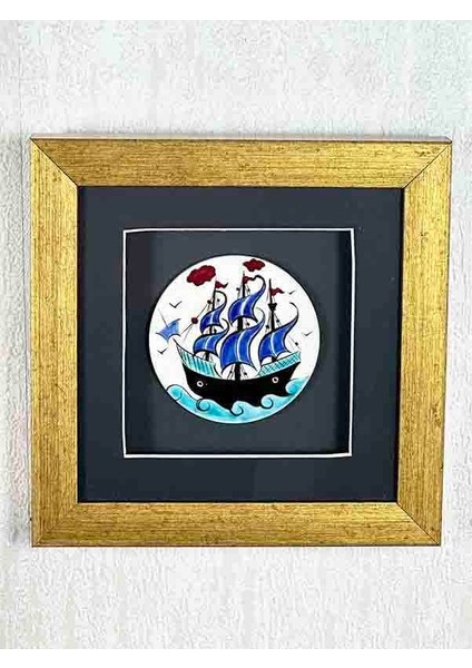 Iznik Çini Kalyon Motifli Paspartulu Plaket
