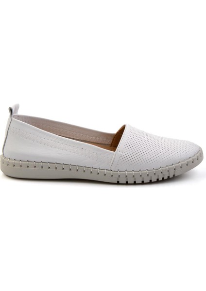 Beyaz Leather Kadın Casual Ayakkabı K01028031603