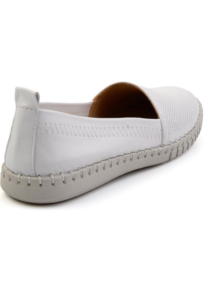 Beyaz Leather Kadın Casual Ayakkabı K01028031603 modelleri