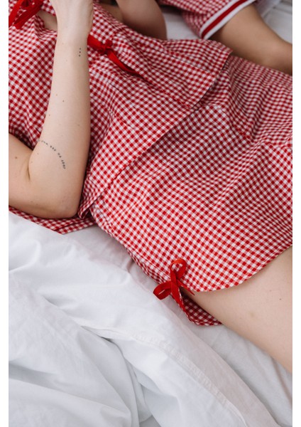 Check Kırmızı Ekoseli Fiyonklu Şort Pijama Altı fırsatları