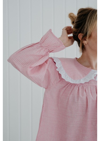 Ruffles Pembe Çizgili Beyaz Fırfır ve Kurdeleli Bebe Yaka Detaylı Pijama Üstü