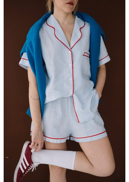 Sunday Kırmızı Nakışlı Mavi Kısa Kollu Pijama Üstü