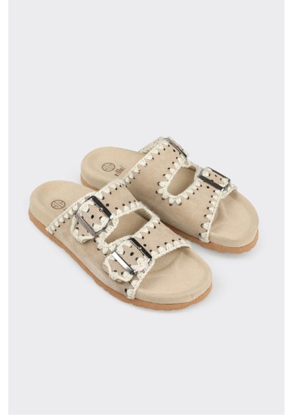 Bej Deri Kadın Düz Terlik fiyatları