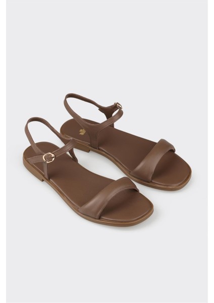 Kahve Deri Kadın Düz Sandalet fiyatları