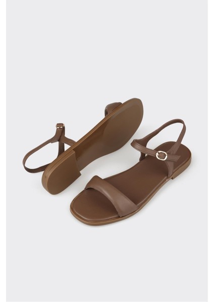 Kahve Deri Kadın Düz Sandalet modelleri