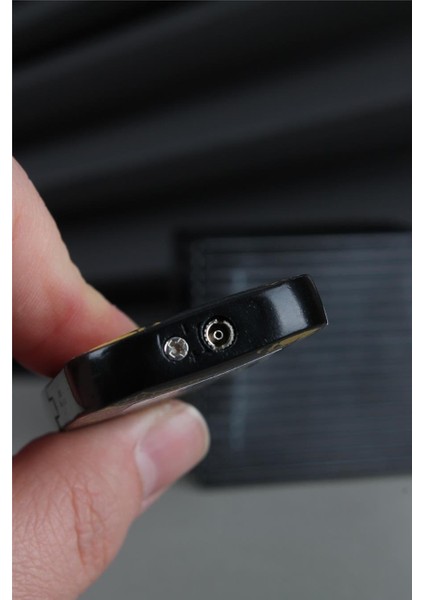 Kapaklı Baskılı Tasarım Siyah Gazlı Çakmak - 25CAK132TC04 indirimleri