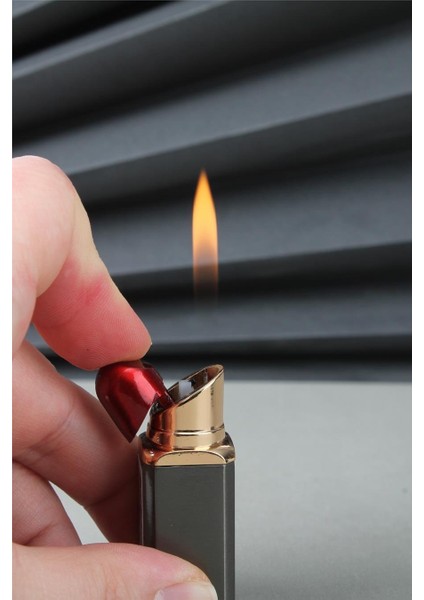 Ruj Model Altın Gazlı Çakmak - 25CAK031M04 fiyatları