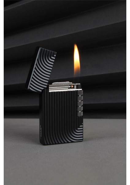 Kabartmalı Geometrik Desenli Siyah Gazlı Çakmak - 25CAK110TA01 fiyatları