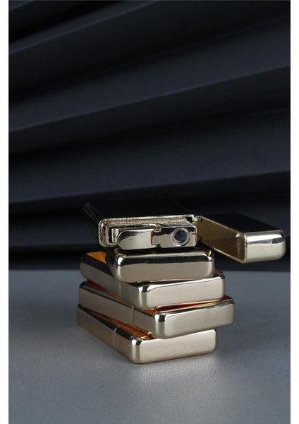 Kapaklı Özel Tasarım Altın Gazlı Çakmak - 25CAK129M02 fırsatları