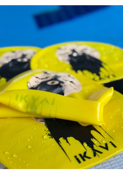 Ikavi Batman Baskılı Silikon Yüzücü Bonesi modelleri