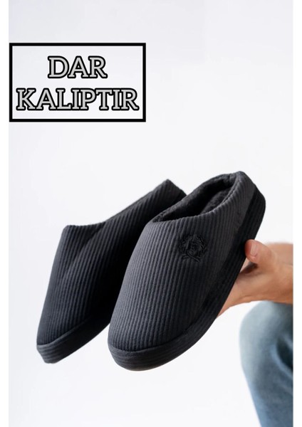 Unisex Kadife Ev Terliği – Nakışlı, Kaymaz Tabanlı, Gondol Desenli, Kadın ve Erkek İçin