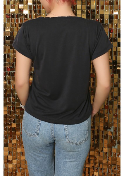 Kadın V Yaka Penye T Shirt modelleri