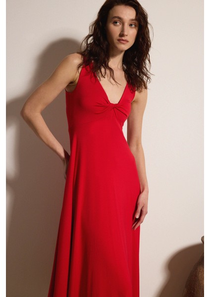 Askılı Midi Elbise fırsatları