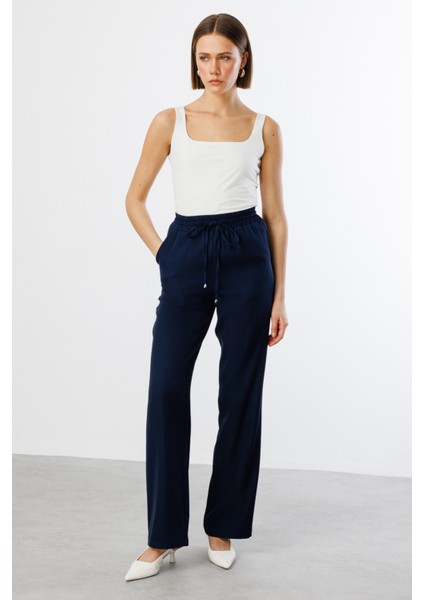 Kadın Bol Paça Krep Pantolon 2062 Lacivert fiyatları