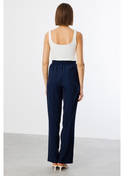 Kadın Bol Paça Krep Pantolon 2062 Lacivert fırsatları