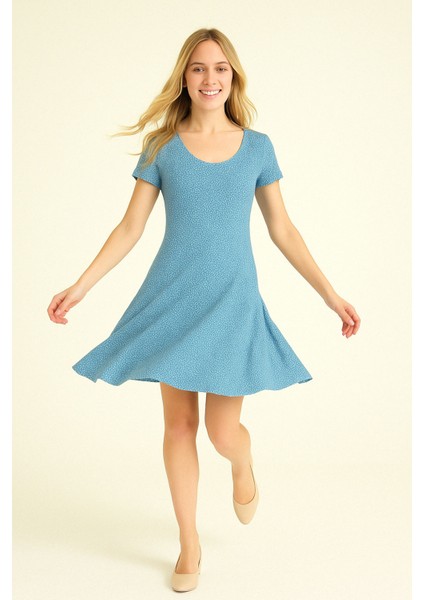 Dökümlü Rahat Kalıp Günlük Penye Kumaş Elbise