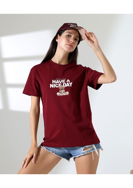Kadın Ön ve Arka Ayıcık Baskılı Bisiklet Yaka T-Shirt