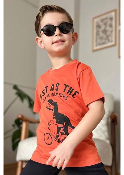 Erkek Çocuk Dinazor ve Bisiklet Baskılı Turuncu T-Shirt Penye Şortlu Takım fırsatları