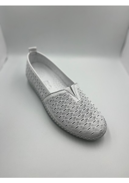 Kundura Jel Taban Deri Günlük Bayan Ayakkabı