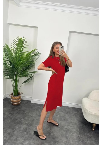 Kadın Kısa Kollu Yırtmaç Detaylı Salaş Viskon Elbise fiyatları