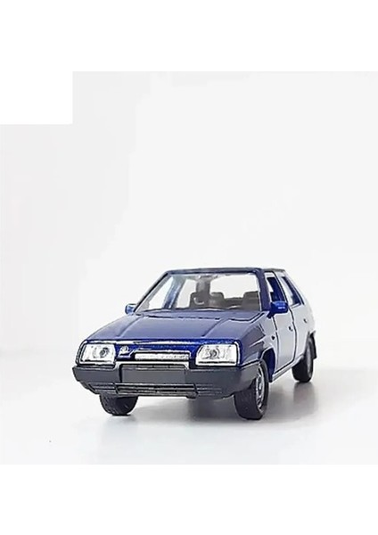 Skoda Favorit 1/38 11 cm Ölçek Diecast Metal Model Çek Bırak Araba Mavi fiyatları