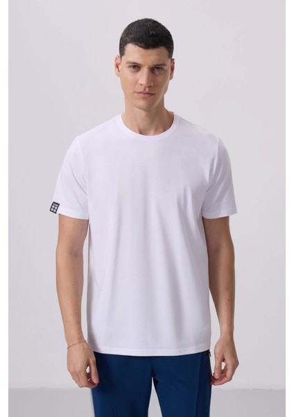 Beyaz Erkek Basic Kısa Kol Standart Kalıp O Yaka T-Shirt 87911