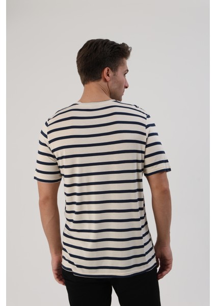 Çizgili Erkek T-Shirt indirimleri