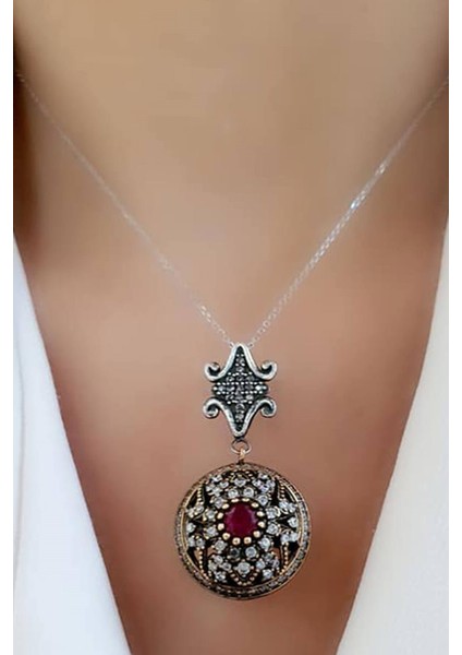 Kök Yakut Taşlı Zirkon Taşlı Otantik 925 Ayar Gümüş Kolye fiyatları