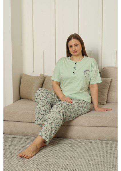 Büyük Beden Kısa Kollu Pamuklu Kadın Pijama Takımı