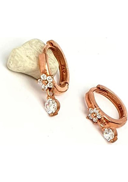 Cicek figürlü zirkon taş detaylı gümüş sallantili halka küpe 1cm fiyatları