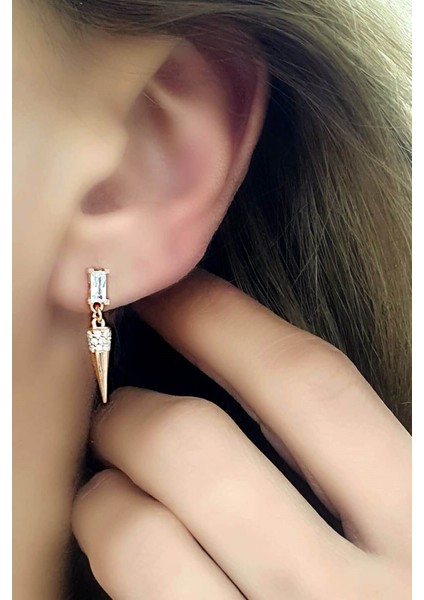 Pırlanta Işıltısında Zirkon Taşlı 925ayar Gümüş Trend Minimal küpe fiyatları