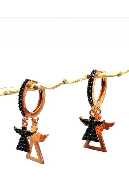 Melek figürlü oniks taşlı sallantılı gümüş küpe