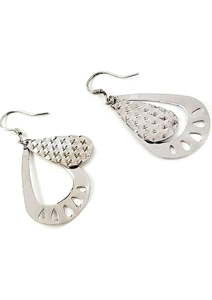 İtalyan tasarımı gümüş küpe