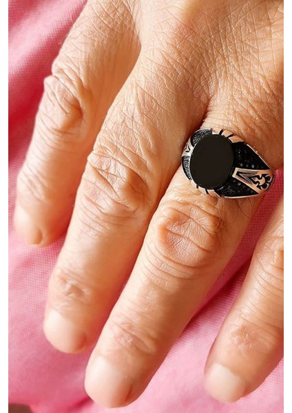 Oniks Taşlı Gümüş Erkek Yüzük