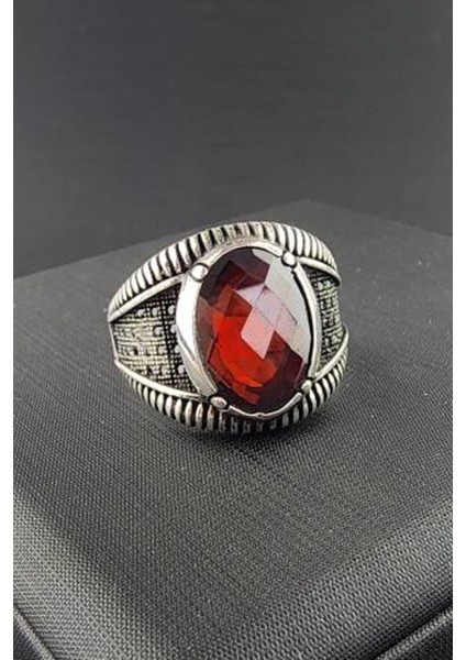 Kırmızı Zirkon Tasli Oniks Taş Detayli Erkek Yüzük