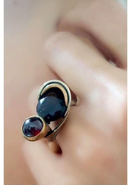 Dumanlı kuvars ve granat taşlı özel tasarım el işi gümüş yüzük