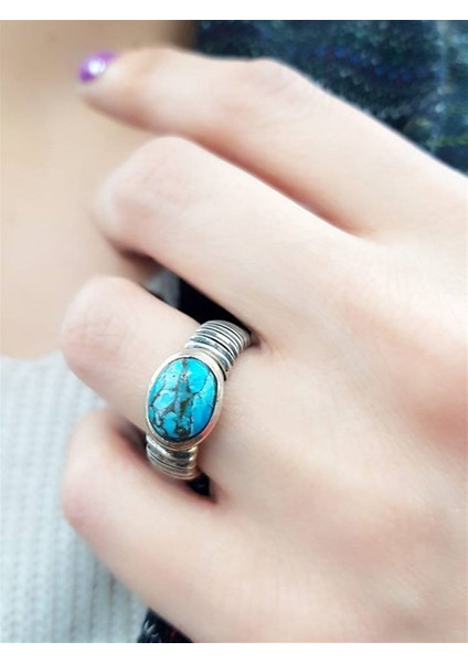 Tasarım El İşçiliğinde Turkuaz Taşlı Gümüş Yüzük