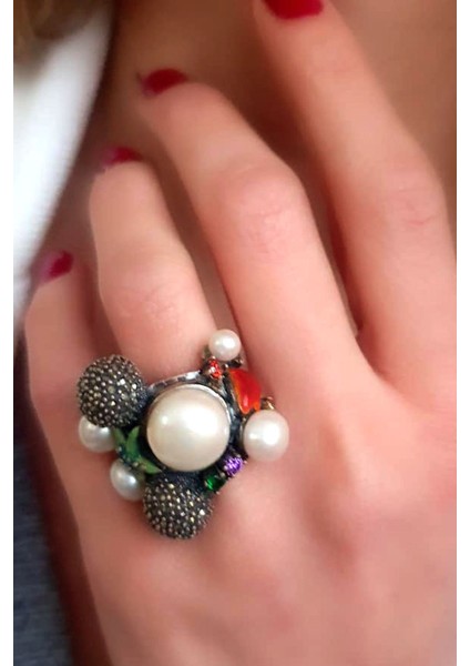 Incili mine işçiliği markazit detaylı gümüş tasarım yüzük