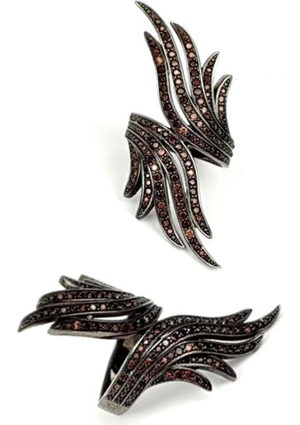 Granat taşlı siyah rodajli italyan tasarimi lüks gümüş yüzük fiyatları