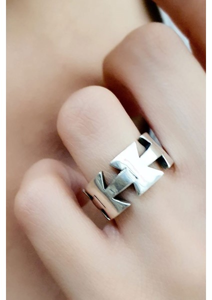 Gümüş tam tur tasarım yüzük