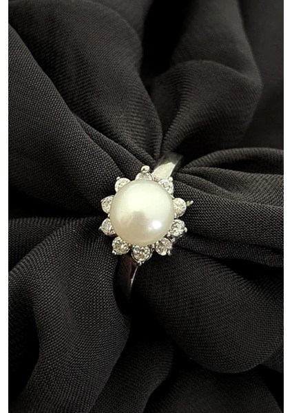 Gümüş zirkon taşlı inci yüzük