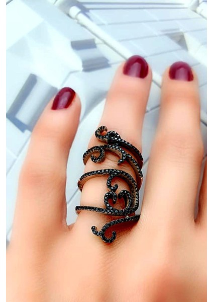 Oniks taşlı gümüş tasarım yüzük