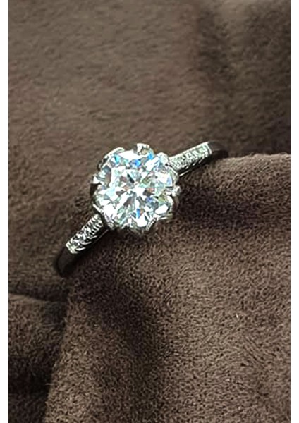 Swarovski Taşlı Gümüş Tek Taş Yüzük fiyatları