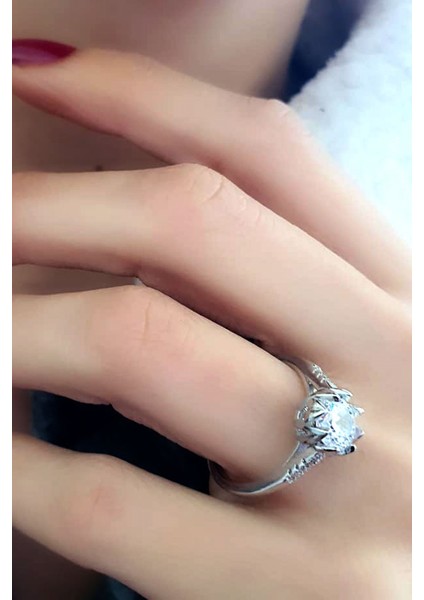 Swarovski Taşlı Gümüş Tek Taş Yüzük modelleri