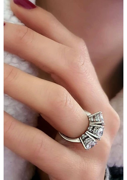Swarovski Taşlı Gümüş Tria Yüzük fiyatları