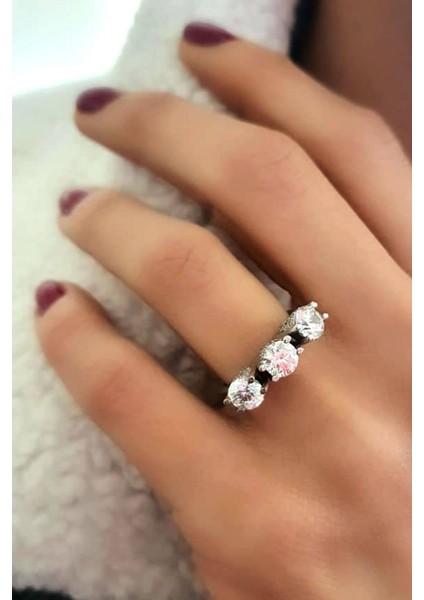 Swarovski Taşlı Gümüş Tria Yüzük modelleri
